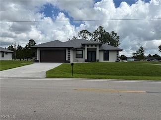 2107 E 10th St, Lehigh Acres, FL 33936