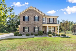2736 Stonewood View, Kannapolis, NC 28081