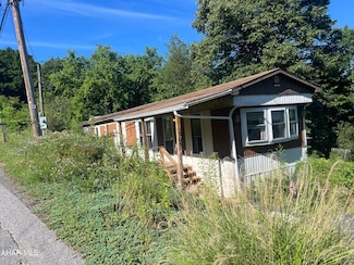 1305 Railroad St, Beccaria, PA 16616