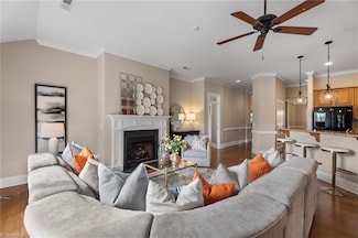 515 Silverbrook Ct, Winston Salem, NC 27106