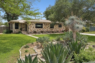 114 Blakeley Dr, San Antonio, TX 78209