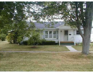 410 S Main St, Ithaca, MI 48847