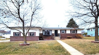 1201 Charolais Dr, Norfolk, NE 68701