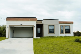 2919 65th St W, Lehigh Acres, FL 33971