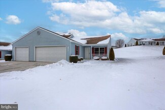1388 Village Dr Unit 108, Spring Grove, PA 17362