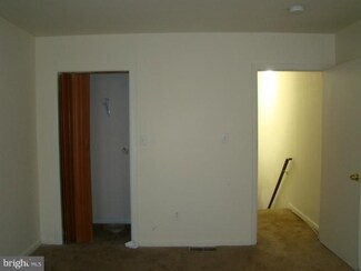 451 N Curley St, Baltimore, MD 21224