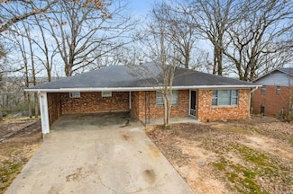 5708 Alta Vista Dr, North Little Rock, AR 72118