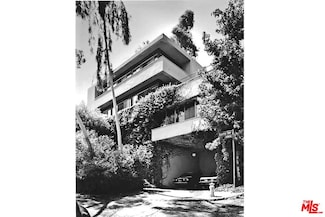 1237 Hilldale Ave, West Hollywood, CA 90069