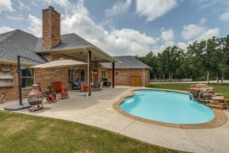 104 Tanglewood Dr, Paradise, TX 76073