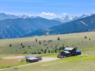 29 Wineglass Loop S, Livingston, MT 59047