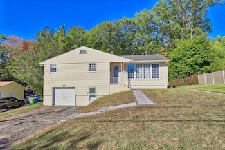 283 Courtland Ave, Waterbury, CT 06705