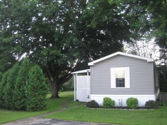 40 Jodell Ln, Bloomfield, NY 14469
