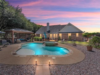 4710 Ashley Cir, Midlothian, TX 76065