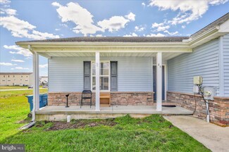 25 Buckthorn Dr, Camden Wyoming, DE 19934