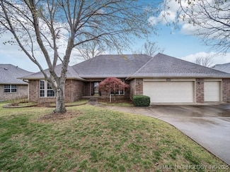 3323 Bunker St, Claremore, OK 74019