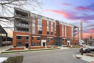 2044 Random Rd Unit 101, Cleveland, OH 44106
