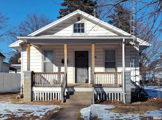 1703 E Cummins Ave, Springfield, IL 62702