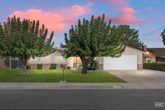 4308 Santa Cruz St, Bakersfield, CA 93307