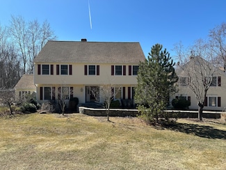 16 Saddle Ridge Rd, New Milford, CT 06776