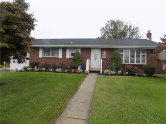 3308 N 4th St, Whitehall, PA 18052