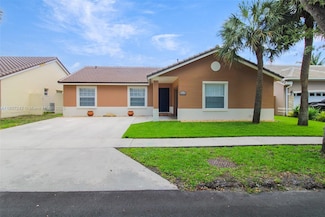 19171 NW 89th Ct, Hialeah, FL 33018