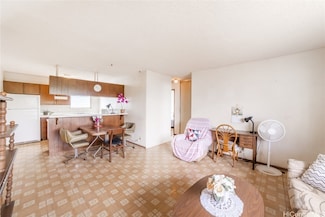 94-011 Waipahu St Unit D216, Waipahu, HI 96797
