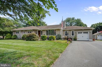 507 Independence Ave, Trenton, NJ 08610
