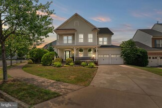 1306 Yates Cir, Fredericksburg, VA 22401
