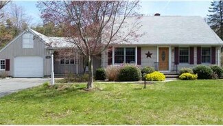 36 Maynard St, Feeding Hills, MA 01030