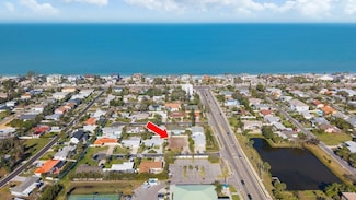1020 Cedar Dr, Belleair Beach, FL 33786