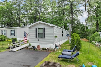 15 Courtesy Ave, Belmont, NH 03220