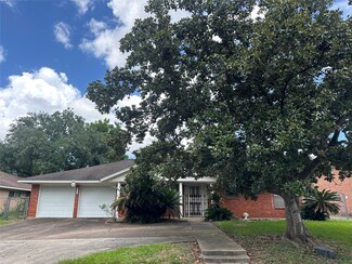 8713 Timberside Dr, Houston, TX 77025