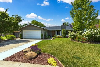 2 Creekwood Ct, Chico, CA 95926