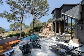 390 Hidden Pines Rd, Del Mar, CA 92014