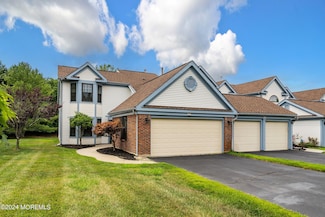 73 Old Orchard Ln Unit 1504, Ocean, NJ 07712