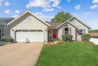 307 N John St, Mechanicsville, IA 52306