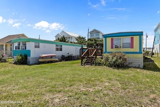 524 E Fort MacOn Rd, Atlantic Beach, NC 28512