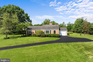 285 W 3rd Ave, Trappe, PA 19426