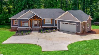 344 Enoree Rd, Travelers Rest, SC 29690