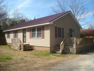 403 N West St, Somerville, TN 38068