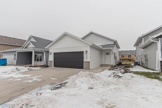 6322 82nd Ave S, Horace, ND 58047