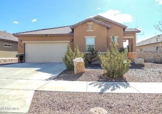 7876 Enchanted Path Dr, El Paso, TX 79911