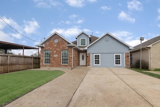 9335 Ledge St, Houston, TX 77075