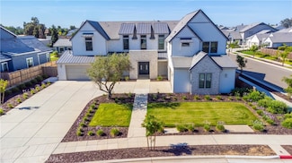1734 Lester Ave, Clovis, CA 93619