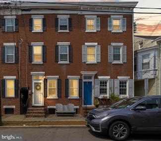 134 2nd St, Bordentown, NJ 08505