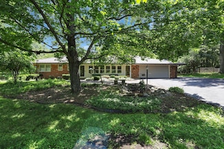 4816 Brook Rd NW, Lancaster, OH 43130