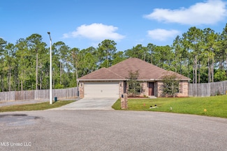 14911 Camp Ln, Gulfport, MS 39503