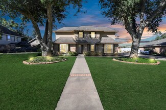 2812 Dow Cir, Deer Park, TX 77536