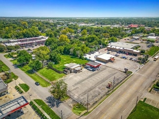 2801 Preston Ave, Pasadena, TX 77503