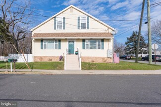 18 East Ave, Mullica Hill, NJ 08062